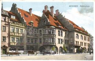 München, Hofbräuhaus, automobiles