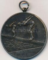 1943. "Weiss Manfréd Vállalatok Testedző Köre / Házibajnokság" ezüstözött Br díjérem mells...