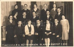 1932 Tanzschule, a. Büttgenbach, Glabach Rheydt / group photo of the dance school (EK)