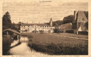 La Carneille, Chateau du Boisandré, Cour d'Honneur / castle courtyard