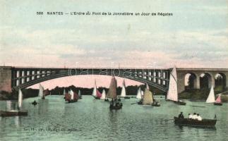 Nantes, L'Erdre au Pont de la Jonneliere un Jour de Regates / bridge, regatta day, boat race