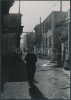 cca 1950 India, Kanpur utcai jelenetek 3 db közepes fotó / India, Kanpur, street view scenes 16x24 c...