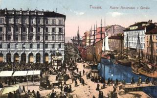 Trieste, Piazza Ponterosso, Canale / square, canal, ships