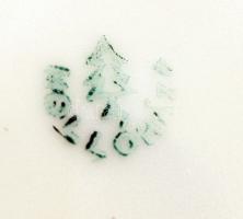 Hollóházi Honvéd bonbonier, matricás, jelzett, hibátlan, m:9,5 cm, d:10 cm