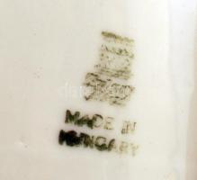 Zsolnay porcelán kulacs, matricás, hibátlan, jelzett, m: 17 cm