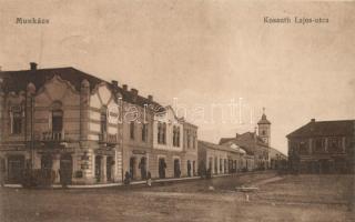 Munkács, Kossuth Lajos utca, Goldstein Sándor üzlete, Berger Herman üzlete, vegyeskereskedés / street, shops