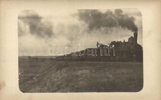 9 db RÉGI fotó képeslap, mozdonyok, vasút, jó minőségű, megíratlan lapok / 9 old motive cards, locom...