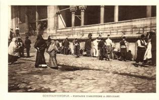 Constantinople, Fontaine dAblutions a Jeni Djami / fountain