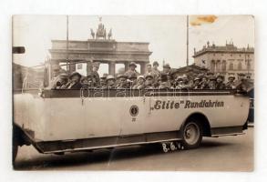 cca 1930 Berlin Városnéző autóbusz fotólap / Berlin sight seeing bus photo