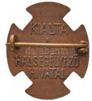 1915. "Hadsegélyező 1914-1915 / Kiadta a Hadsegélyező Hivatal" zománcozott Br jelvény T:2-