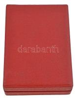 1951. "Közbiztonsági Érem" arany fokozata a rendőrség tagjai részére, aranyozott kitünteté...