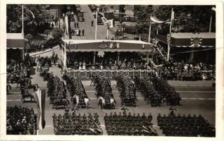 1937 Budapest, III. Viktor Emánuel olasz király és etióp császár látogatása (fa)