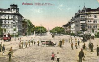 Budapest VI. Andrássy úti körönd, automobile (EK)