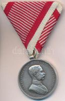 1914. "Ferenc József II. osztályú Ezüst Vitézségi Érem" Ag kitüntetés mellszalaggal, fémjel nélkül. Szign.: Tautenhayn T:2- karc Hungary 1914. Medal for Bravery II class, "Der Tapferkeit" Ag decoration with ribbon, without  hallmark. Sign: Tautenhayn C:VF scratched