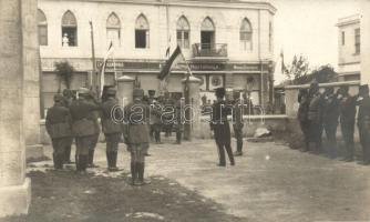 1917 Zita királyné születésnapja Üsküben, Böckmann tábornok, vezérkari főnök fogadása / birthday of Zita of Bourbon-Parma in Üsküb/Skopje, arrival of general Böckmann, photo