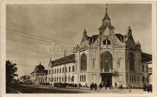 Nagyszalonta, Városháza / town hall