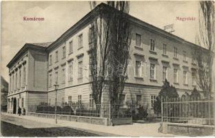 Komárom, Megyeháza / county hall (Rb)