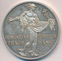 Lebó Ferenc (1960-) 1990. "Magyar Külkereskedelmi Bank 1950-1990 / Hungarian Foreign Trade Bank" Ag emlékérem (35.78g/0.925/42.5mm) T:2 (PP)