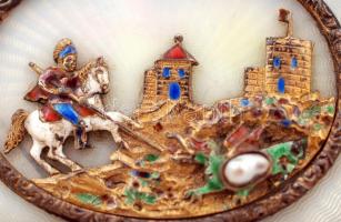 Ezüst (Ag.) névjegykártya tartó (Sárkányölő Szent György képével), jelzett, mesterjeggyel (SG), zomá...