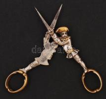 Antik figurális kis olló, régi tokban, aranyozott végekkel, h:9 cm