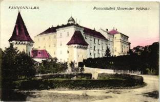 Pannonhalma, főmonostor bejárata