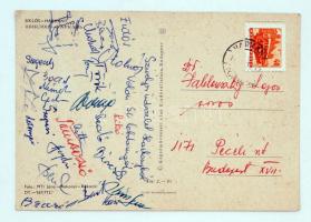 A Volán SC (1966-1991, ma REAC) focistáinak aláírásai Harkányból elküldött képeslapon