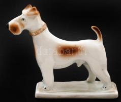 Zsolnay porcelán foxterrier, kézzel festett, jelzett, m: 9,5 cm