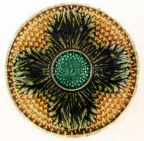 Mázas fali tányérok, 3db ebből 2 jelzett, sok lepattanással, d:21cm