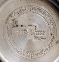 Zinn Becker boros pohár "Stuttgarter Weinbecher" felirattal, ón, jelzett, m:8,5 cm