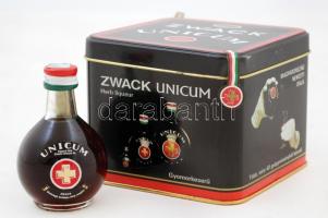 4 db 0,05 l Unicum, díszdobozban