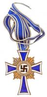 Német 3. Birodalom 1938. "Német Anyasági Kereszt, arany fokozat" zománcozott, aranyozott Br kitüntetés replika részleges szalaggal, nem eredeti tokban T:2 German Third Reich 1938. "Cross of Honour of the German Mother, 1st class" enamelled and gold plated Br decoration replica with partial ribbon, in not original case C:XF