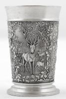 Ako Zinn, ón , vadászjelenetes röviditalos pohár, jelzett,hibátlan, m:6cm