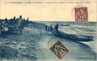 Saint-Louis, Plage a Guet N'Dar no. 1. / beach fishermen, boats