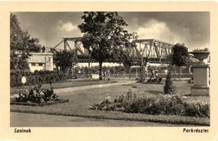 20 db MODERN fekete-fehér magyar városképes lap / 20 modern black and white Hungarian town-view post...