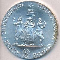 Kiss Nagy András (1930-1997) 1989. "Az Erdélyi Menekültekért" Ag emlékérem műbőr tokban és tanúsítvánnyal (31g/0.999/42,5mm) T:1