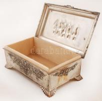 Antik japán fém doboz puttókkal, európai exportra készült, 150x85x660mm / Antique Japanese metal box...