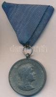 1940. "Erdélyi részek felszabadulásának emlékére" kitüntetés mellszalaggal T:2 1940. Commemorative Medal for the Liberation of Transylvania with ribbon C:XF