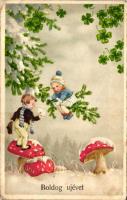 New Year, children with mushrooms, Ha Co 6251. (EK)