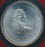 Kanada 1974. 5$ Ag "Montreali olimpia - Kenu" tokban tanúsítvánnyal T:1 Canada 1974. 5 Dollars Ag "Montreal Olympic Games - Canoeing" in case, with certificate C:UNC