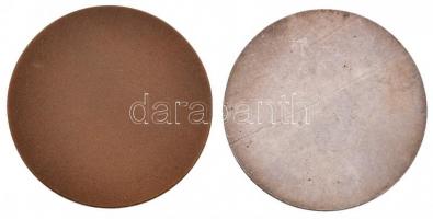 ~1970. "Komárom Megyei Borverseny" (2x) ezüstözött Br és Br emlékérem (50mm) T:1-,2