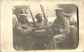 SMS Budapest Austro-Hungarian Navy mariners, card game on board photo (fa)