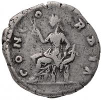 Római Birodalom / Róma / Faustina Minor 147-150. Denar Ag (3,85g) T:2-
Roman Empire / Rome / Faustin...