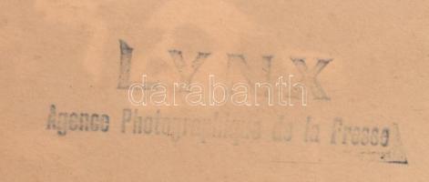 Fotó Szálasi Ferenc (1897-1946) kivégzéséről.
Budapest, 1946. 03. 12. a Markó utcai börtön udvarán. ...