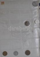 ~760db-os vegyes külföldi hobbi érmegyűjtemény, néhány darab magyarral, érmetartó albumba rendezve T...