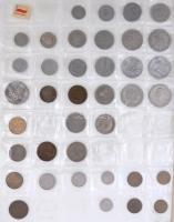 ~760db-os vegyes külföldi hobbi érmegyűjtemény, néhány darab magyarral, érmetartó albumba rendezve T...