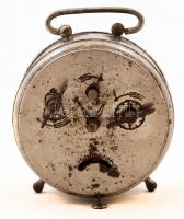 Tam-Tam Drummer óra, "Jung József órás és ékszerés, Kispest" felirattal, a számlapja kopot...
