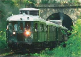 10 db MODERN használatlan motívumlap; magyar vonat / 10 modern unused motive cards; Hungarian train