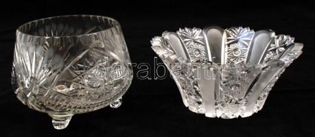 4 db különféle csiszolt kristályüveg tálka és váza, jelzés nélkül, apró csorbákkal, különböző méretb...