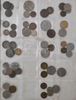 270db külföldi és magyar fémpénz műbőr albumban, főleg külföldiek T:vegyes