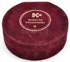 DN "Kossuth Nyomdáért / A vállalat eredményes működése érdekében végzett kiemelkedő munkájáért&...